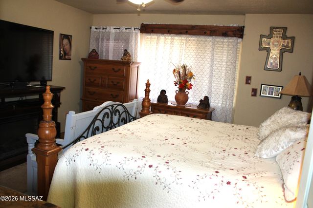 188 Calle Pulpo, Rio Rico, AZ 85648