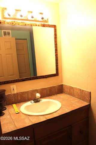 188 Calle Pulpo, Rio Rico, AZ 85648