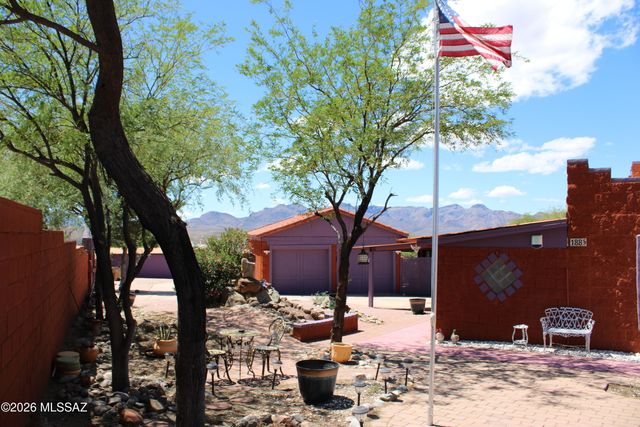188 Calle Pulpo, Rio Rico, AZ 85648