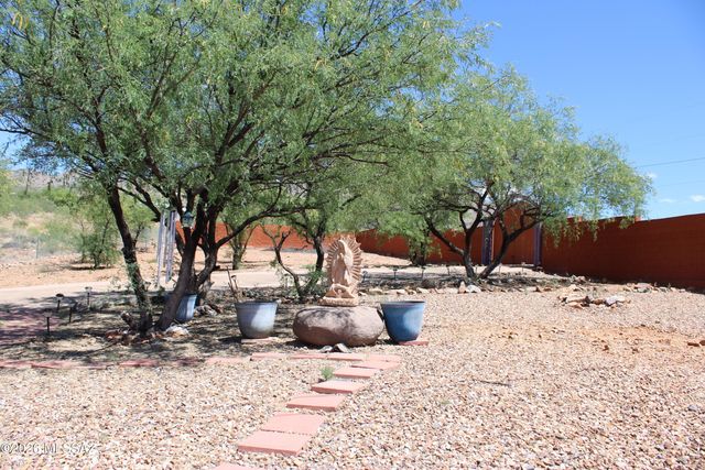 188 Calle Pulpo, Rio Rico, AZ 85648