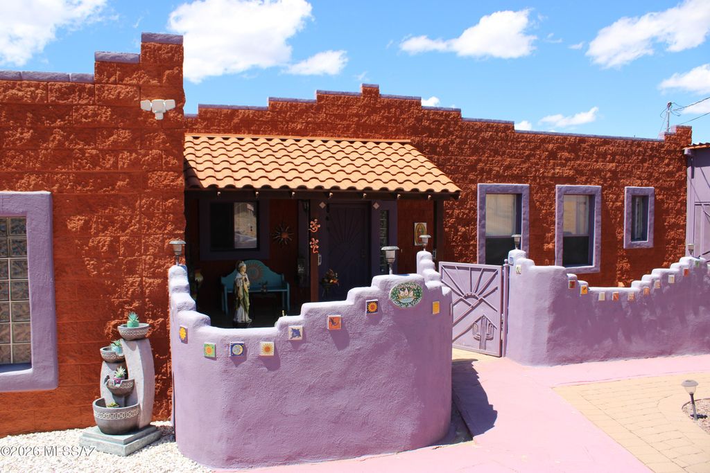 188 Calle Pulpo, Rio Rico, AZ 85648