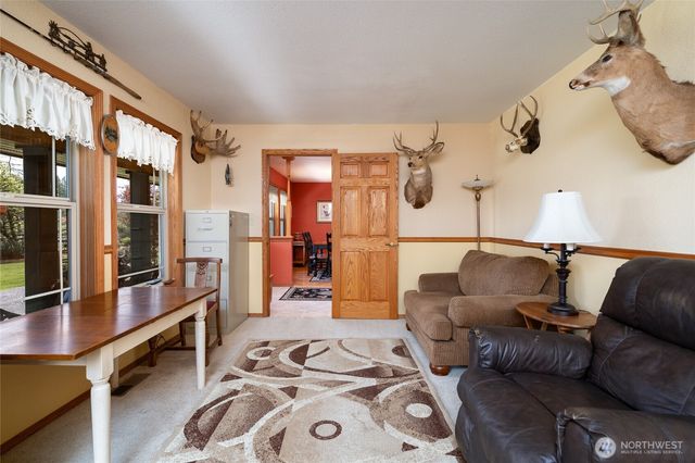 7492 Russell Road, Concrete, WA 98237