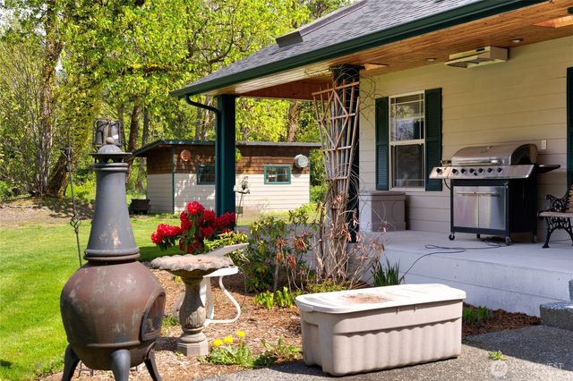 7492 Russell Road, Concrete, WA 98237
