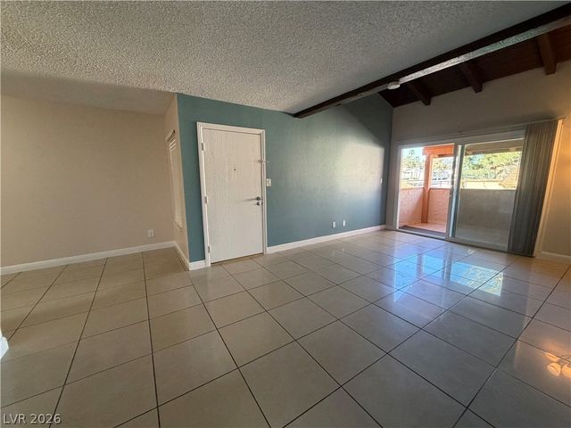 1515 East Reno Avenue 201, Las Vegas, NV 89119