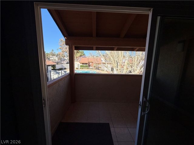 1515 East Reno Avenue 201, Las Vegas, NV 89119