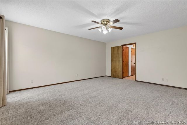 1135 Meadow Lane, Bartlesville, OK 74006