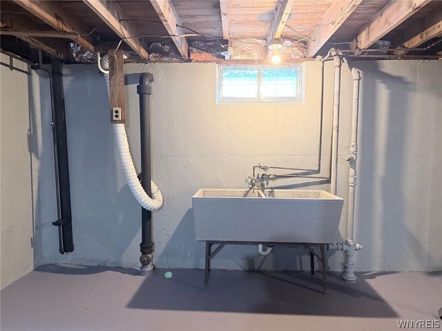 124 Kamper Avenue, Buffalo, NY 14210