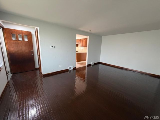 124 Kamper Avenue, Buffalo, NY 14210