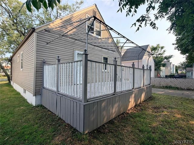 124 Kamper Avenue, Buffalo, NY 14210