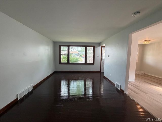 124 Kamper Avenue, Buffalo, NY 14210