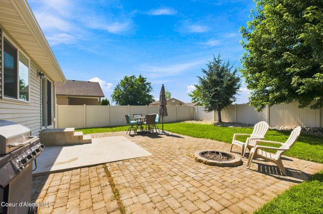 3247 N Woodford ST, Post Falls, ID 83854