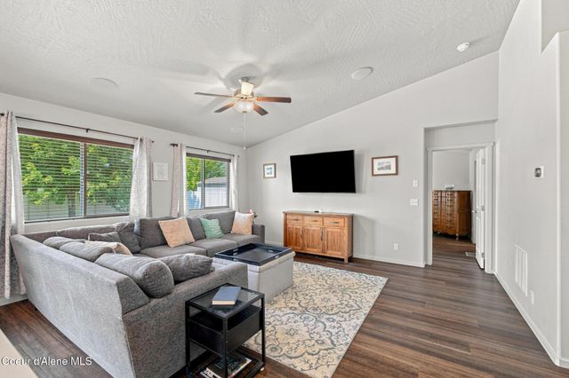 3247 N Woodford ST, Post Falls, ID 83854