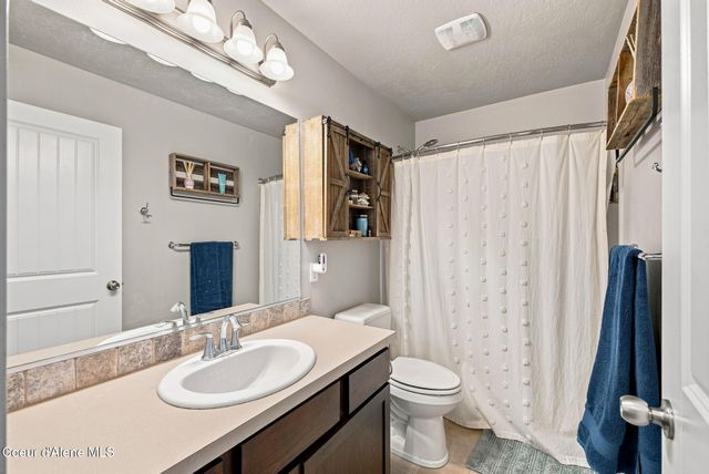 3247 N Woodford ST, Post Falls, ID 83854