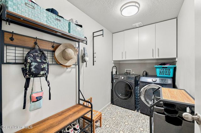3247 N Woodford ST, Post Falls, ID 83854
