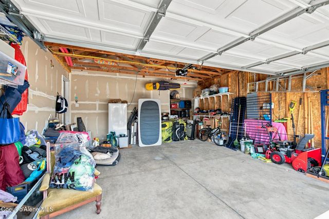 3247 N Woodford ST, Post Falls, ID 83854