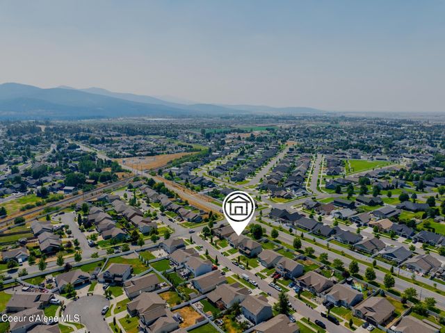 3247 N Woodford ST, Post Falls, ID 83854