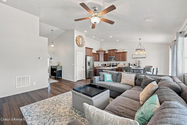 3247 N Woodford ST, Post Falls, ID 83854