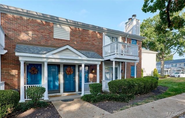 1501 High School Drive, St Louis, MO 63144