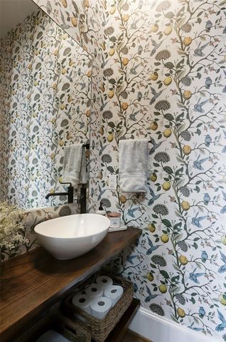 2512 Hollister Street, Houston, TX 77080