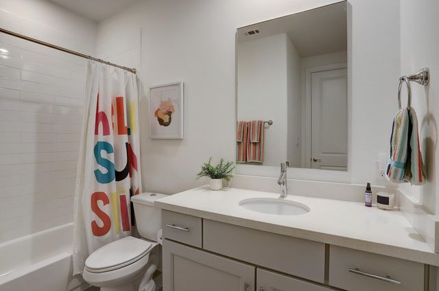 2512 Hollister Street, Houston, TX 77080