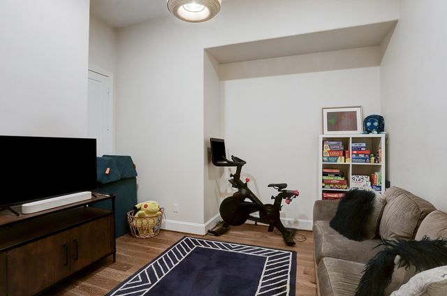 2512 Hollister Street, Houston, TX 77080