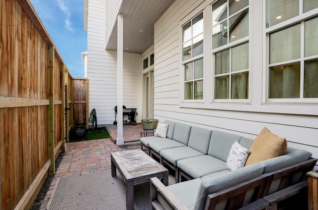 2512 Hollister Street, Houston, TX 77080