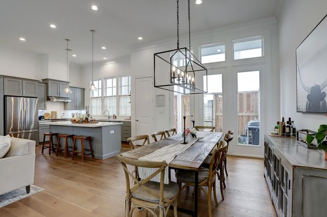 2512 Hollister Street, Houston, TX 77080