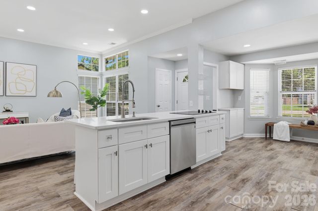 13501 Krislyn Woods Place, Charlotte, NC 28278