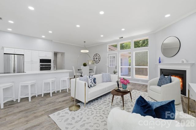 13501 Krislyn Woods Place, Charlotte, NC 28278