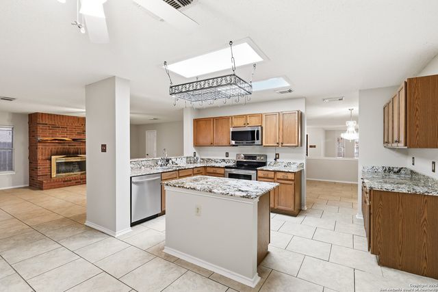 9623 Diamond Gap, San Antonio, TX 78254