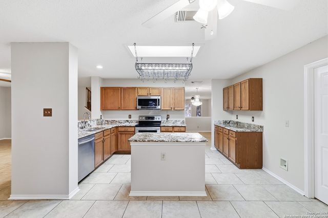 9623 Diamond Gap, San Antonio, TX 78254