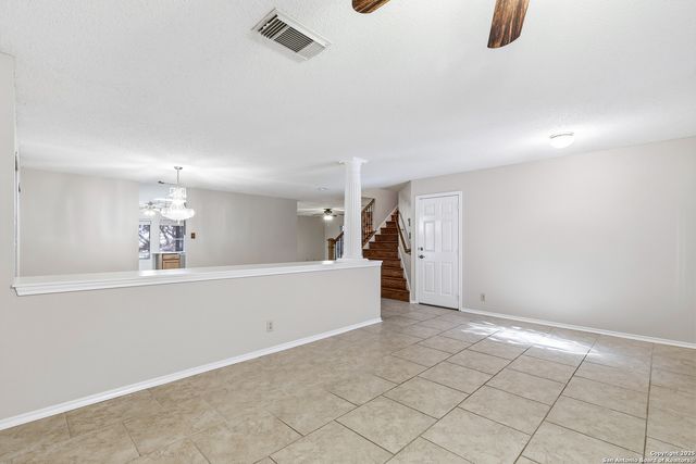 9623 Diamond Gap, San Antonio, TX 78254