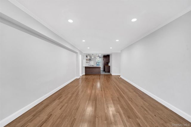 1 Vincent Road 2N, Yonkers, NY 10708