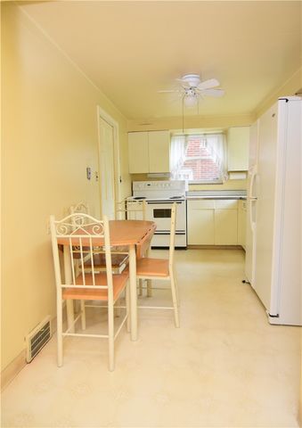 4132 Davis Ave, Munhall, PA 15120