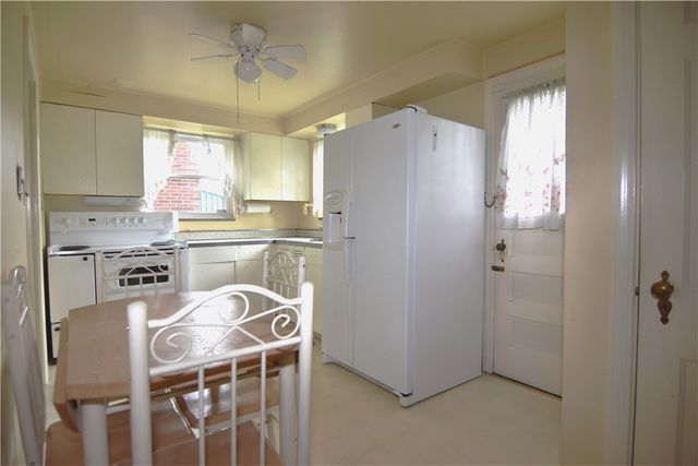 4132 Davis Ave, Munhall, PA 15120
