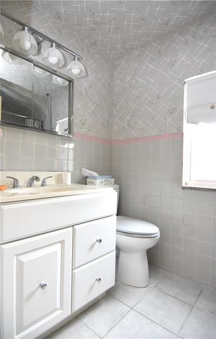 4132 Davis Ave, Munhall, PA 15120
