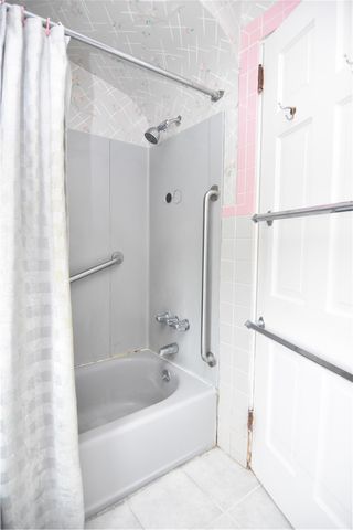 4132 Davis Ave, Munhall, PA 15120