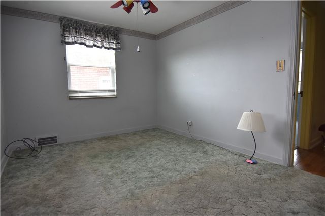 4132 Davis Ave, Munhall, PA 15120