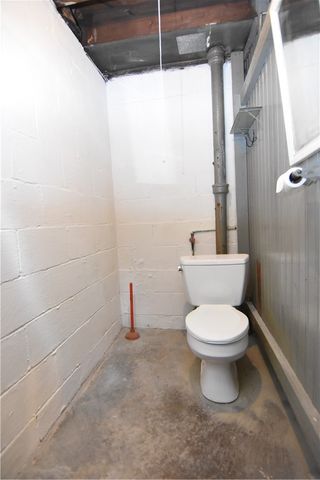 4132 Davis Ave, Munhall, PA 15120