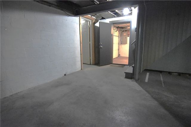 4132 Davis Ave, Munhall, PA 15120