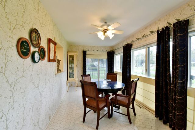 1300 Kilian Boulevard SE, Saint Cloud, MN 56304