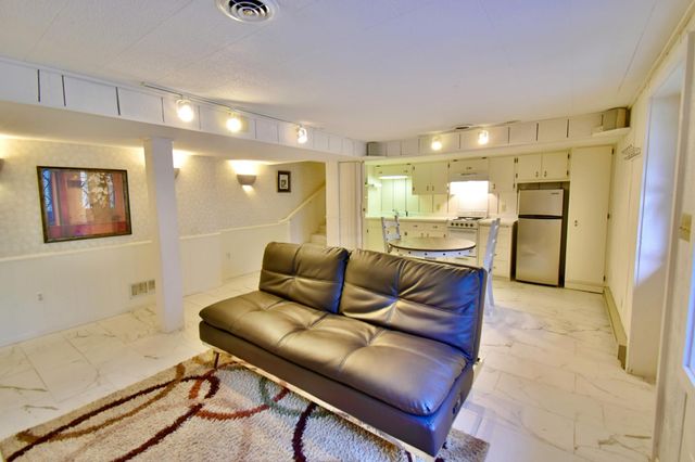 1300 Kilian Boulevard SE, Saint Cloud, MN 56304