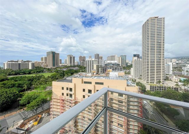 383 Kalaimoku Street 1601, Honolulu, HI 96815