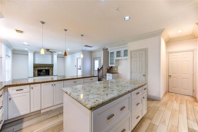 13238 Oregold Drive, Houston, TX 77041