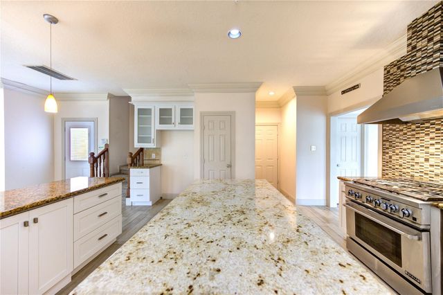 13238 Oregold Drive, Houston, TX 77041