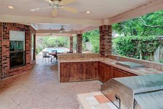 13238 Oregold Drive, Houston, TX 77041