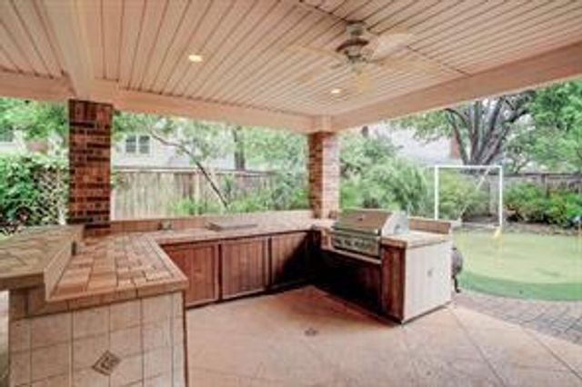 13238 Oregold Drive, Houston, TX 77041