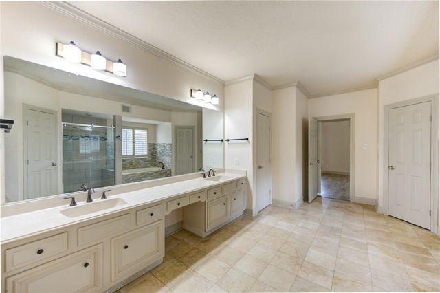 13238 Oregold Drive, Houston, TX 77041