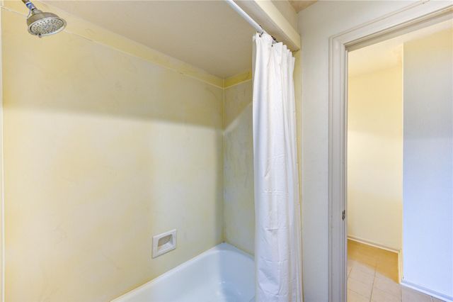 13238 Oregold Drive, Houston, TX 77041