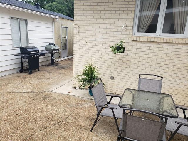 1221 Westbury Drive, Mobile, AL 36609